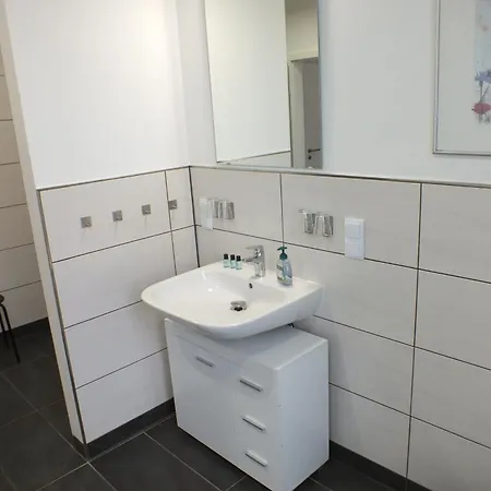 Markgrafenmühle Pensión 3*